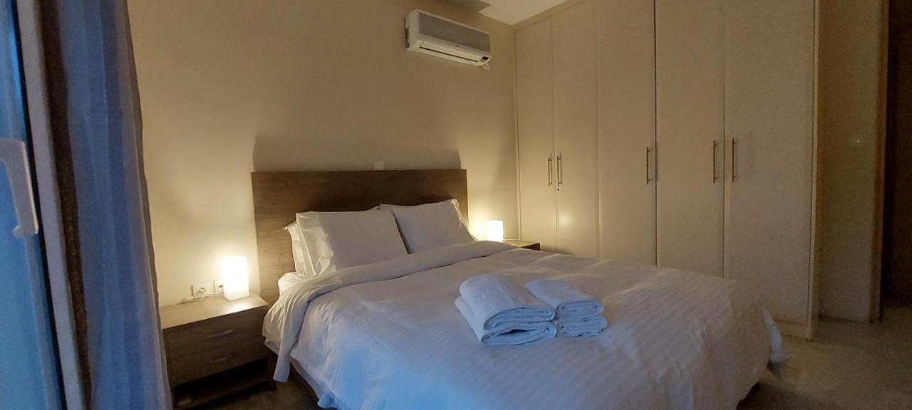 Krystal Apartment Atenas Exterior foto
